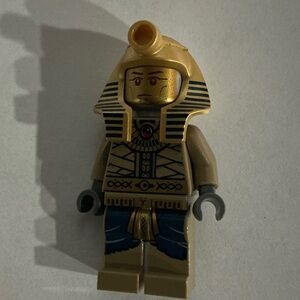Lego Pharaoh's Quest Minifigure